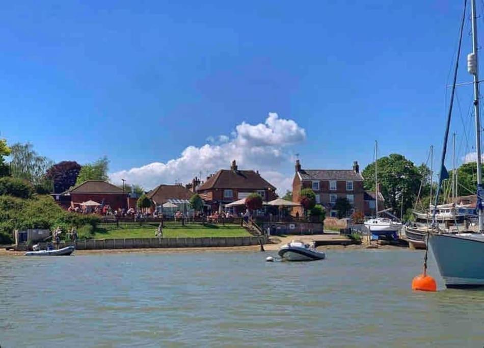 Rockhopper Cottage, Waldringfield Woodbridge Exterior foto